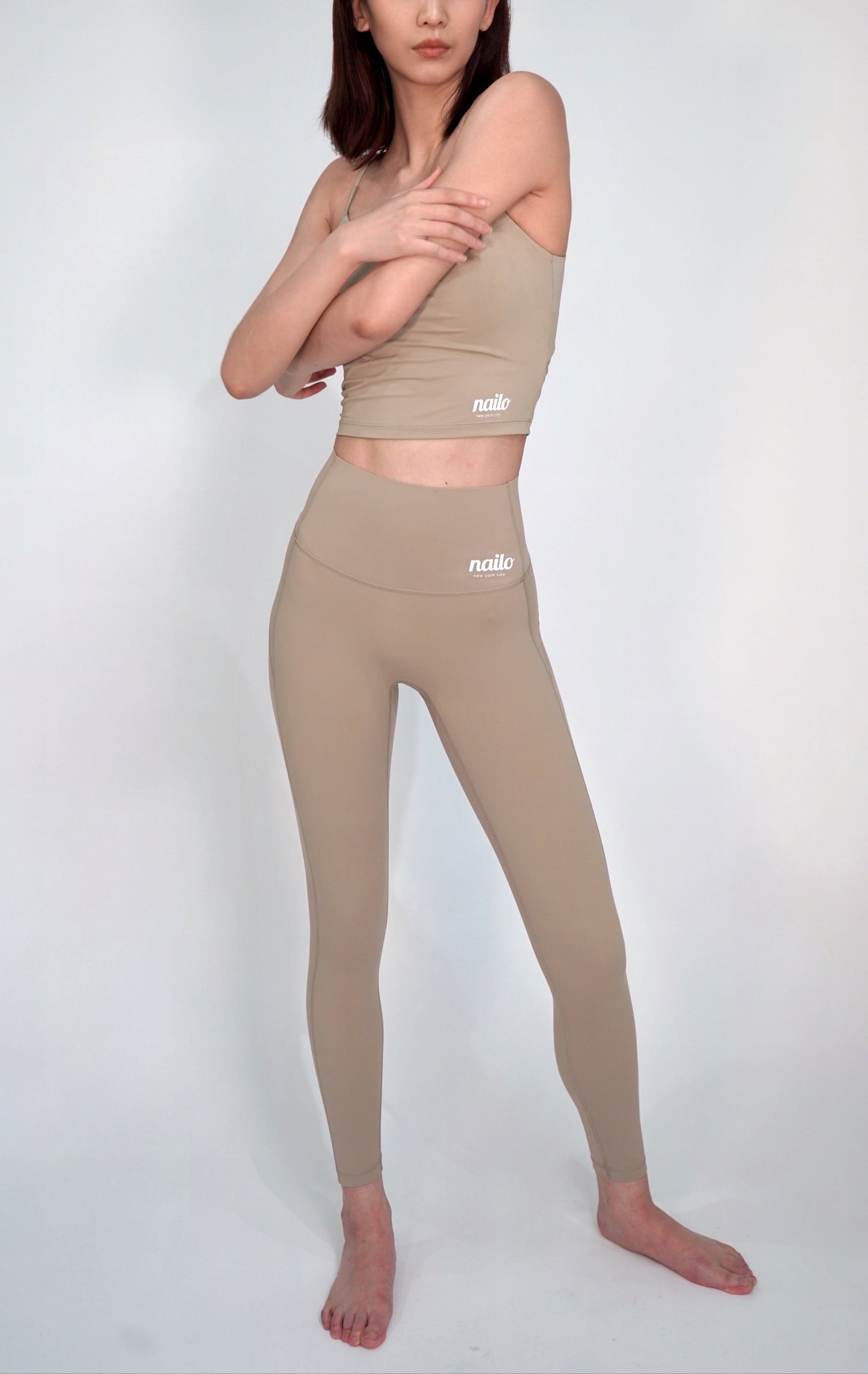 Alia High-Rise Legging